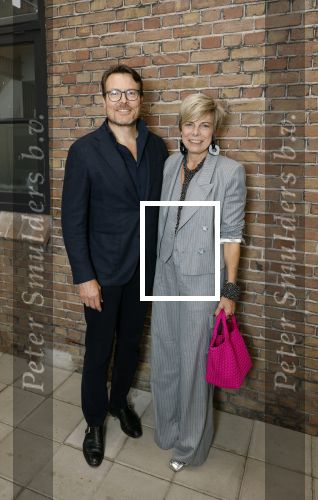 Amsterdam 18 september 2025
Prinses Eloise organiseert samen met Attire Amsterdam en My Lima Lima een modeshow . Haar ouders, Prins Constantijn en moeder Prinses Laurentien zijn natuurlijk aanwezig .