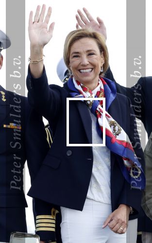 Amsterdam 24 augustus 202
Prins Maurits en Prinses MarilÃ¨ne hebben drie kinderen: Anna (geboren in 2001), Lucas (geboren in 2002), en Felicia (geboren in 2005). Hun volledige achternaam is Van Lippe-Biesterfeld van Vollenhoven . Prins Maurits neemt met zijn gezin de Vlootschouw af tijdens de laatste dag van Sail. Ze varen met de Groene Draeck.