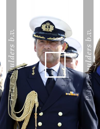 Amsterdam 24 augustus 202
Prins Maurits en Prinses MarilÃ¨ne hebben drie kinderen: Anna (geboren in 2001), Lucas (geboren in 2002), en Felicia (geboren in 2005). Hun volledige achternaam is Van Lippe-Biesterfeld van Vollenhoven . Prins Maurits neemt met zijn gezin de Vlootschouw af tijdens de laatste dag van Sail. Ze varen met de Groene Draeck.
