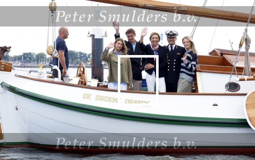 Amsterdam 24 augustus 202
Prins Maurits en Prinses MarilÃ¨ne hebben drie kinderen: Anna (geboren in 2001), Lucas (geboren in 2002), en Felicia (geboren in 2005). Hun volledige achternaam is Van Lippe-Biesterfeld van Vollenhoven . Prins Maurits neemt met zijn gezin de Vlootschouw af tijdens de laatste dag van Sail. Ze varen met de Groene Draeck.