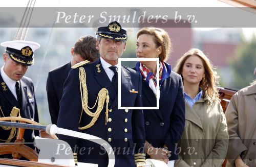 Amsterdam 24 augustus 202
Prins Maurits en Prinses MarilÃ¨ne hebben drie kinderen: Anna (geboren in 2001), Lucas (geboren in 2002), en Felicia (geboren in 2005). Hun volledige achternaam is Van Lippe-Biesterfeld van Vollenhoven . Prins Maurits neemt met zijn gezin de Vlootschouw af tijdens de laatste dag van Sail. Ze varen met de Groene Draeck.