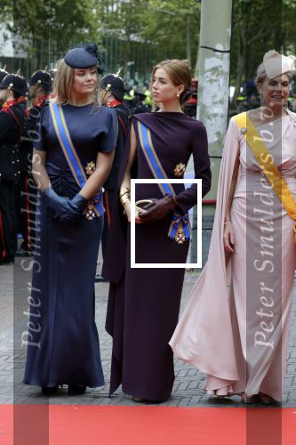 Den Haag 16 september 2025
Prinsjesdag 2025 met aanwezig namens de koninklijke familie , Koning Willem Alexander Koningin Maxima Prinses Amalia Prinses Alexia Prinses Ariane Prins Constantijn en Prinses Laurentien .