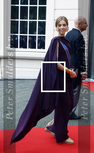 Den Haag 16 september 2025
Prinsjesdag 2025 met aanwezig namens de koninklijke familie , Koning Willem Alexander Koningin Maxima Prinses Amalia Prinses Alexia Prinses Ariane Prins Constantijn en Prinses Laurentien .