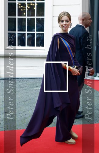 Den Haag 16 september 2025
Prinsjesdag 2025 met aanwezig namens de koninklijke familie , Koning Willem Alexander Koningin Maxima Prinses Amalia Prinses Alexia Prinses Ariane Prins Constantijn en Prinses Laurentien .