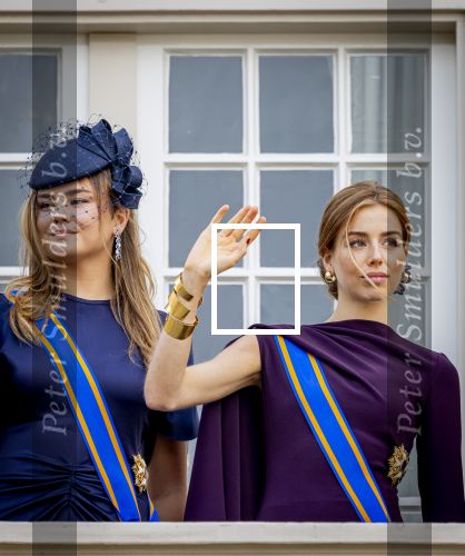 Den Haag 16 september 2025
Prinsjesdag 2025 met aanwezig namens de koninklijke familie , Koning Willem Alexander Koningin Maxima Prinses Amalia Prinses Alexia Prinses Ariane Prins Constantijn en Prinses Laurentien .