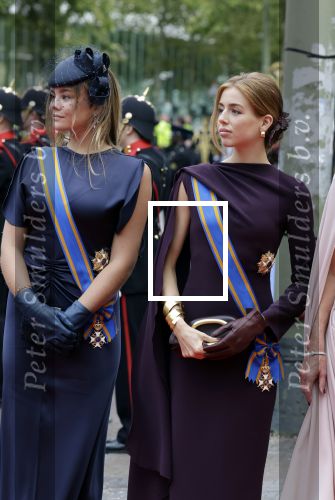 Den Haag 16 september 2025
Prinsjesdag 2025 met aanwezig namens de koninklijke familie , Koning Willem Alexander Koningin Maxima Prinses Amalia Prinses Alexia Prinses Ariane Prins Constantijn en Prinses Laurentien .