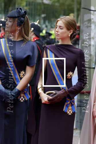 Den Haag 16 september 2025
Prinsjesdag 2025 met aanwezig namens de koninklijke familie , Koning Willem Alexander Koningin Maxima Prinses Amalia Prinses Alexia Prinses Ariane Prins Constantijn en Prinses Laurentien .