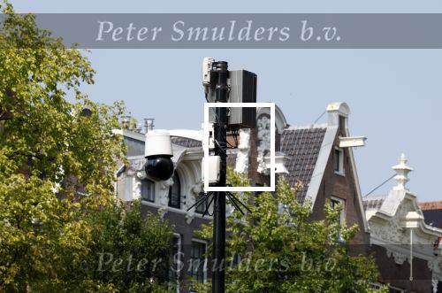 Amsterdam 14 augustus 2025
Bij het huis van prinses Amalia zijn nieuwe geavanceerde beveiligingscamera\'s opgehangen. Op de gracht hangen nog dezelfde die er al hingen