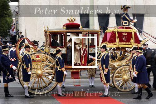 Den Haag 16 september 2025
Prinsjesdag 2025 met aanwezig namens de koninklijke familie , Koning Willem Alexander Koningin Maxima Prinses Amalia Prinses Alexia Prinses Ariane Prins Constantijn en Prinses Laurentien .
