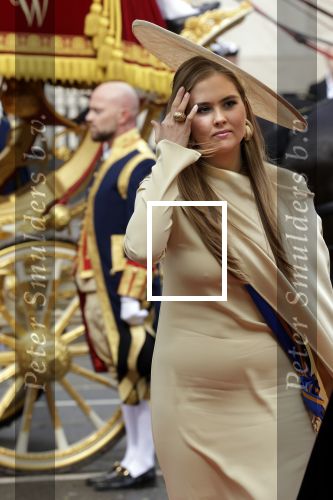 Den Haag 16 september 2025
Prinsjesdag 2025 met aanwezig namens de koninklijke familie , Koning Willem Alexander Koningin Maxima Prinses Amalia Prinses Alexia Prinses Ariane Prins Constantijn en Prinses Laurentien .