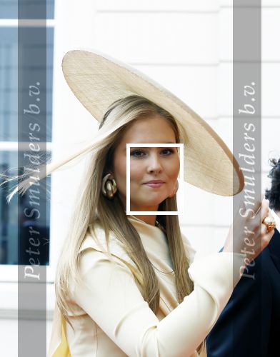 Den Haag 16 september 2025
Prinsjesdag 2025 met aanwezig namens de koninklijke familie , Koning Willem Alexander Koningin Maxima Prinses Amalia Prinses Alexia Prinses Ariane Prins Constantijn en Prinses Laurentien .
