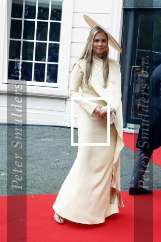 Den Haag 16 september 2025
Prinsjesdag 2025 met aanwezig namens de koninklijke familie , Koning Willem Alexander Koningin Maxima Prinses Amalia Prinses Alexia Prinses Ariane Prins Constantijn en Prinses Laurentien .