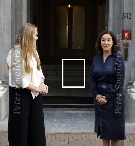Amsterdam 10 september 2025
Prinses Amalia is uitgenodigd voor een  lunch in de ambtswoning van burgemeester Femke Halsema, waar zij een ontmoeting had met het gemeentebestuur van Amsterdam