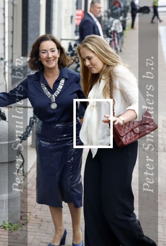 Amsterdam 10 september 2025
Prinses Amalia is uitgenodigd voor een  lunch in de ambtswoning van burgemeester Femke Halsema, waar zij een ontmoeting had met het gemeentebestuur van Amsterdam