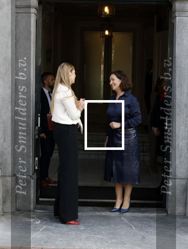 Amsterdam 10 september 2025
Prinses Amalia is uitgenodigd voor een  lunch in de ambtswoning van burgemeester Femke Halsema, waar zij een ontmoeting had met het gemeentebestuur van Amsterdam