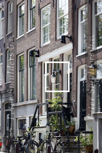 Amsterdam 14 augustus 2025
Bij het huis van prinses Amalia zijn nieuwe geavanceerde beveiligingscamera\'s opgehangen.