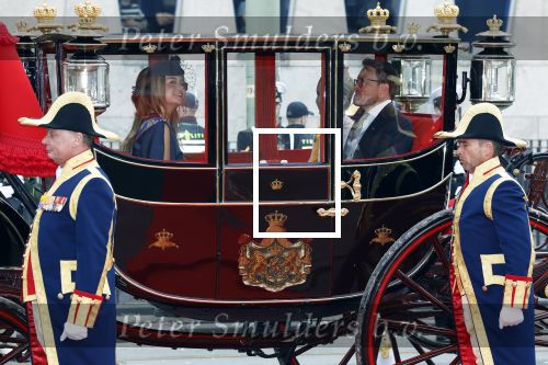 Den Haag 16 september 2025
Prinsjesdag 2025 met aanwezig namens de koninklijke familie , Koning Willem Alexander Koningin Maxima Prinses Amalia Prinses Alexia Prinses Ariane Prins Constantijn en Prinses Laurentien .