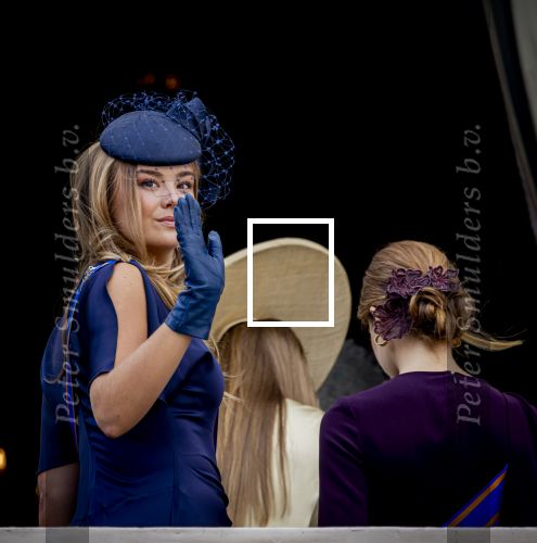 Den Haag 16 september 2025
Prinsjesdag 2025 met aanwezig namens de koninklijke familie , Koning Willem Alexander Koningin Maxima Prinses Amalia Prinses Alexia Prinses Ariane Prins Constantijn en Prinses Laurentien .