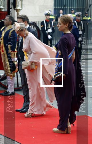 Den Haag 16 september 2025
Prinsjesdag 2025 met aanwezig namens de koninklijke familie , Koning Willem Alexander Koningin Maxima Prinses Amalia Prinses Alexia Prinses Ariane Prins Constantijn en Prinses Laurentien .
