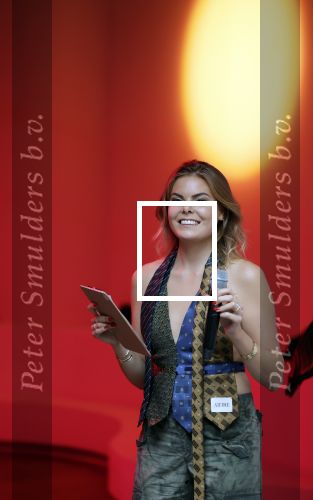 Amsterdam 18 september 2025
Prinses Eloise organiseert samen met Attire Amsterdam en My Lima Lima een modeshow . Haar ouders, Prins Constantijn en moeder Prinses Laurentien zijn natuurlijk aanwezig .