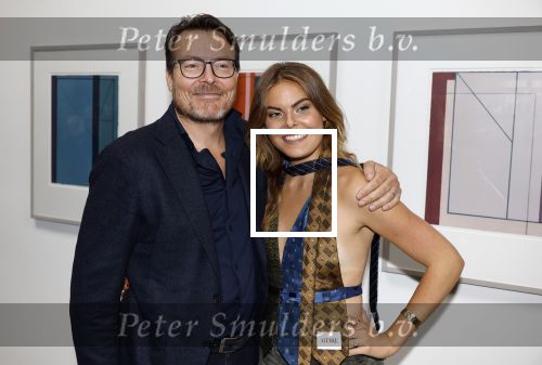 Amsterdam 18 september 2025
Prinses Eloise organiseert samen met Attire Amsterdam en My Lima Lima een modeshow . Haar ouders, Prins Constantijn en moeder Prinses Laurentien zijn natuurlijk aanwezig .