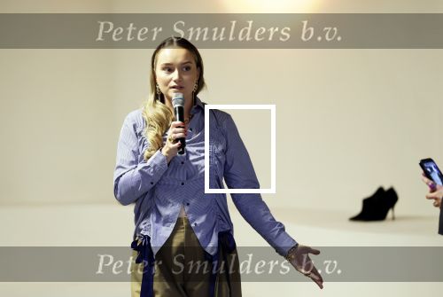 Amsterdam 18 september 2025
Prinses Eloise organiseert samen met Attire Amsterdam en My Lima Lima een modeshow . Haar ouders, Prins Constantijn en moeder Prinses Laurentien zijn natuurlijk aanwezig .
