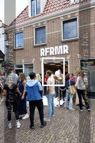 Enkhuizen 30 augustus 2025
Irene Schouten opent met haar compagnon Susan Bakker de tweede RFRMR  .RFRMR is een pilates studio