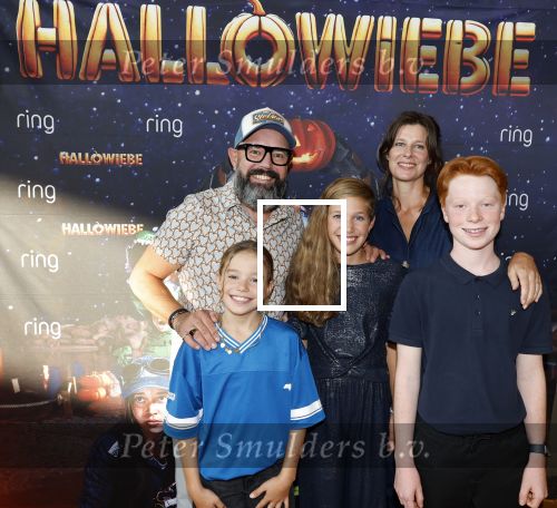 Utrecht 19 september 2025
Premiere Hallowiebe in Kinepolis. Ramon Brugman met partner Nijke en hun kinderen Sepp, Reza en Miya