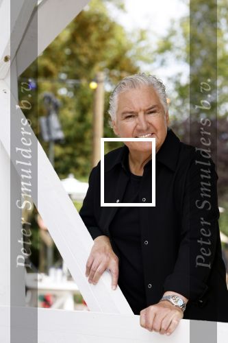Kaatsheuvel 8 september 2025
Persevent van de Gi-Ga Gantische Kerstshow in de efteling met oa Rene Froger Gert Verhulst Kabouter Plop K3 en Marie Verhulst .
