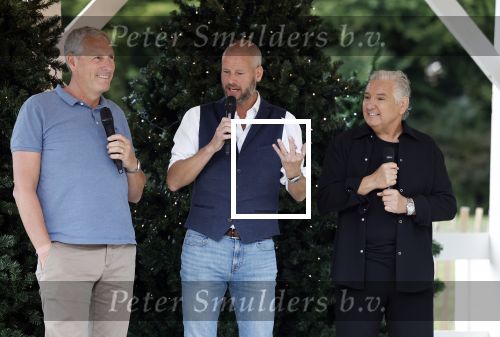 Kaatsheuvel 8 september 2025
Persevent van de Gi-Ga Gantische Kerstshow in de efteling met oa Rene Froger Gert Verhulst Kabouter Plop K3 en Marie Verhulst . Koen Sanders