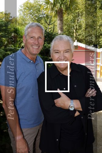 Kaatsheuvel 8 september 2025
Persevent van de Gi-Ga Gantische Kerstshow in de efteling met oa Rene Froger Gert Verhulst Kabouter Plop K3 en Marie Verhulst .