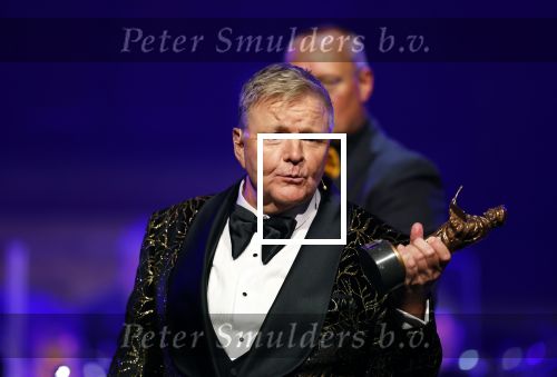 Amsterdam 12 september 2025
Uitreiking Cinemusic Rembrandt Oeuvre Award - tijdens The Night Of Cinemusic in het Concertgebouw. Jeroen Krabbe krijgt Ouvre prijs uit handen van Rene Mioch .