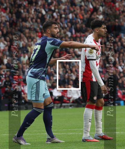 Eindhoven, 21 September 2025
PSV-AJAX, Eindstand 2-2
Kompetitie seizoen 2025-2026
Ricardo Pepi in duel met Josip Sutalo
