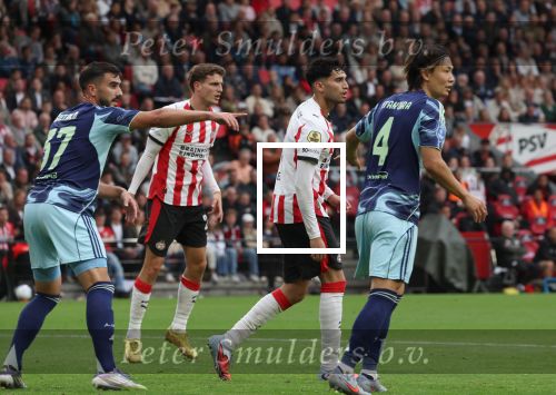 Eindhoven, 21 September 2025
PSV-AJAX, Eindstand 2-2
Kompetitie seizoen 2025-2026
Ricardo Pepi in duel met Josip Sutalo