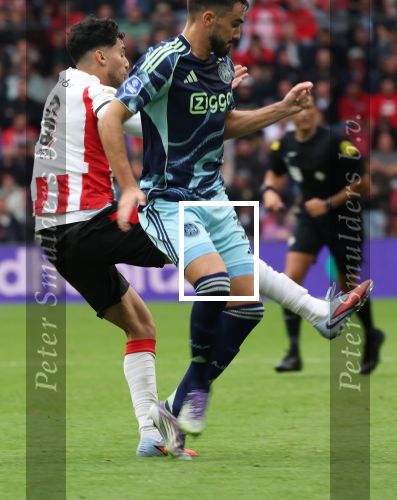 Eindhoven, 21 September 2025
PSV-AJAX, Eindstand 2-2
Kompetitie seizoen 2025-2026
Ricardo Pepi in duel met Josip Sutalo