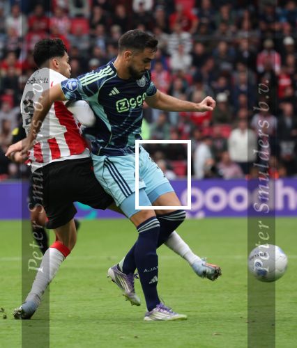 Eindhoven, 21 September 2025
PSV-AJAX, Eindstand 2-2
Kompetitie seizoen 2025-2026
Ricardo Pepi in duel met Josip Sutalo