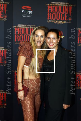 Utrecht 19 september 2025
1 jaar Moulin Rouge in het Beatrix theater. Roos Reedijk kwam met een vriendin