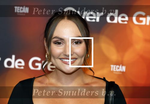 Amsterdam 26 augustus 2025
Premiere over de Grens in het vondelpark . De cast bestaat uit Manuel Broekman Jasmine Sendar Nienke Plas Vincent Banic en Elisabeth Puglia. Rowenna v d Linden