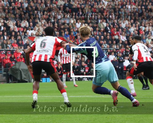 Eindhoven, 21 September 2025
PSV-AJAX, Eindstand 2-2
Kompetitie seizoen 2025-2026
Ryan Flamingo