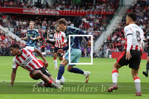 Eindhoven, 21 September 2025
PSV-AJAX, Eindstand 2-2
Kompetitie seizoen 2025-2026
Ryan Flamingo