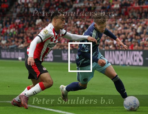 Eindhoven, 21 September 2025
PSV-AJAX, Eindstand 2-2
Kompetitie seizoen 2025-2026
Sergino Dest met Mika Godts