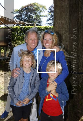 Oldehoktwolde 7 september 2025
opening FilmKerk Wolvega door oa  Steven de Jong Syb v d Ploeg Tatum Dagelet en Sylvana IJsselmuiden . Steven de Jong met zijn vrouw en kinderen