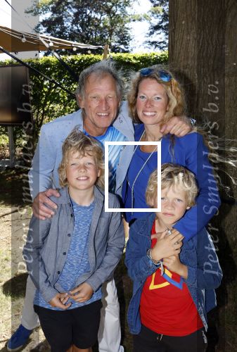 Oldehoktwolde 7 september 2025
opening FilmKerk Wolvega door oa  Steven de Jong Syb v d Ploeg Tatum Dagelet en Sylvana IJsselmuiden . Steven de Jong met zijn vrouw en kinderen