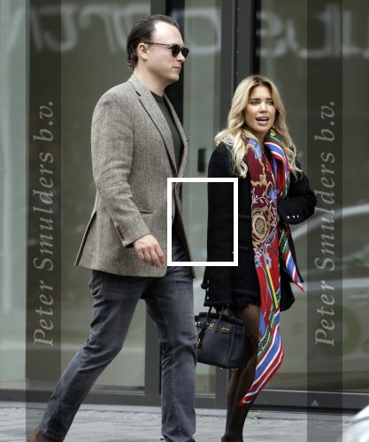 Amsterdam 27 september 2025
Sylvie Meis met haar nieuwe vriend Patrick Gruhn in Amsterdam op de zuidas .