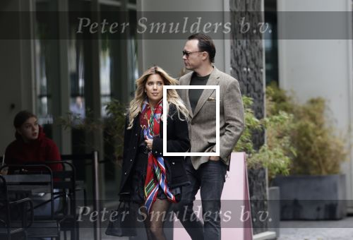 Amsterdam 27 september 2025
Sylvie Meis met haar nieuwe vriend Patrick Gruhn in Amsterdam op de zuidas .