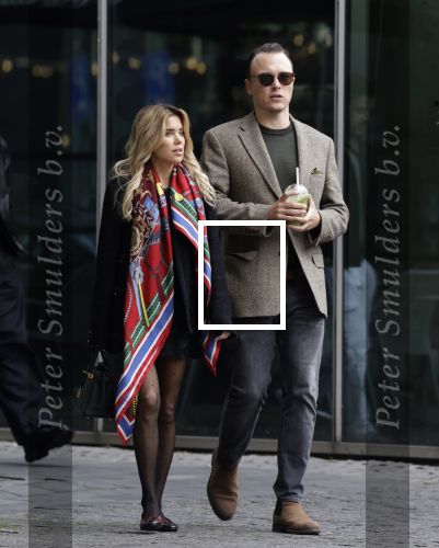 Amsterdam 27 september 2025
Sylvie Meis met haar nieuwe vriend Patrick Gruhn in Amsterdam op de zuidas .