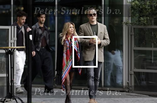 Amsterdam 27 september 2025
Sylvie Meis met haar nieuwe vriend Patrick Gruhn in Amsterdam op de zuidas .