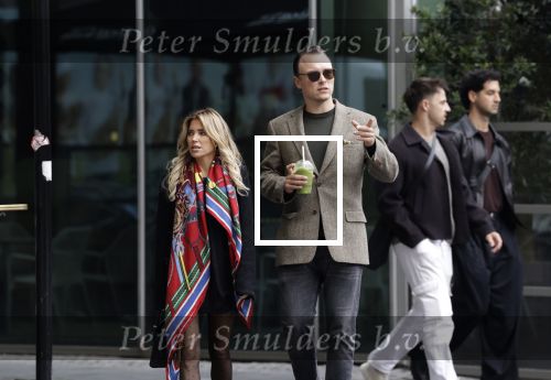 Amsterdam 27 september 2025
Sylvie Meis met haar nieuwe vriend Patrick Gruhn in Amsterdam op de zuidas .