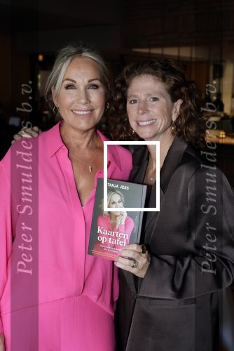 Amsterdam 23 september 2025
Boekpresentatie Tanja Jess bij Hotel  The Lobby . Tanja Jess en Barbara Barend