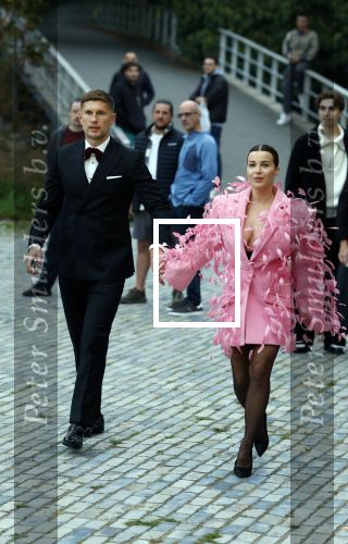Rotterdam 27 september 2025
Opening show Iris v Herpen in de kunsthal in Rotterdam. Victoria Koblenko met Levchenko